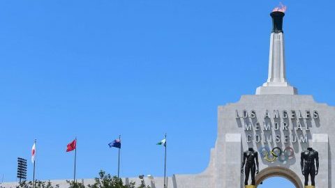 El COI realizó ayer un recorrido por el LA Memorial Coliseum.
