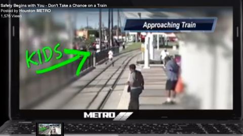 Los trenes no frenan tan rápido como los autos.