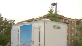 En 2016, la caravana proporcionó  hasta 75 duchas al día.