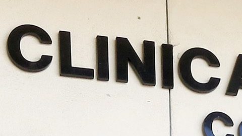 La clínica Monseñor Romero atiende a pacientes del centro y este de los Ángeles.