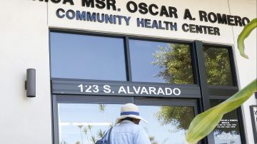 La clínica Monseñor Romero atiende a pacientes del centro y este de los Ángeles.