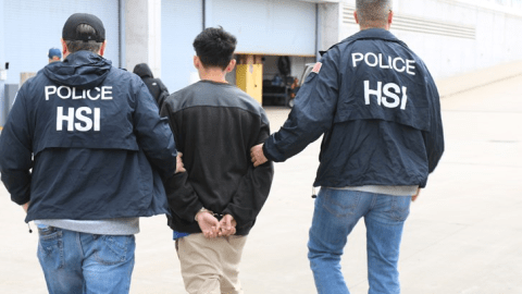 Fuertes críticas por la falta de garantías en las detenciones de jóvenes latinos