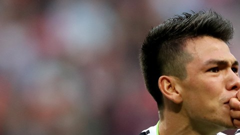 Hirving Lozano celebra el gol del triunfo sobre Rusia