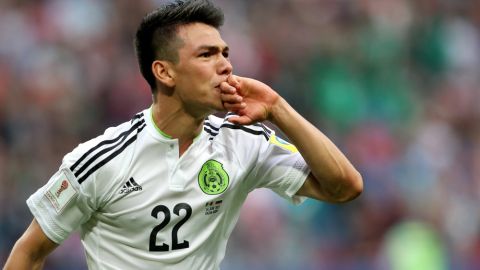 Hirving Lozano celebra el gol del triunfo sobre Rusia