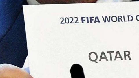 Jospeh Blatter cuando anunci�� que Qatar organizaría la Copa del Mundo de 2022.