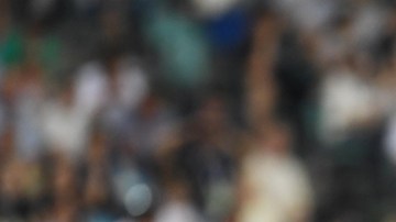 Hirving Lozano se lamenta tras la derrota de México ante Alemania