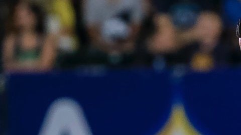Romain Alessandrini fue el héroe galáctico con una asistencia y un gol.