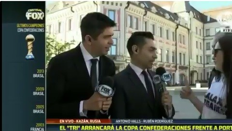 A Rubén Rodríguez, reportero de Fox Sports, le coqueteó una rusa en plena transmisión