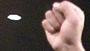 Barrera se fue del pugilismo con una marca de 67-7, 44 KO's.