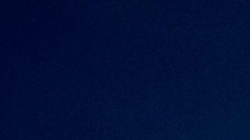 Mantente hidratado, bebe agua y evita el alcohol.