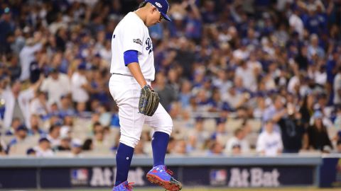 El pitcher mexicano de los Dodgers, Julio Urías, será operado del hombro