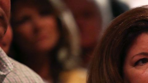 La candidata republicana Karen Handel gana las elecciones especiales en Georgia.