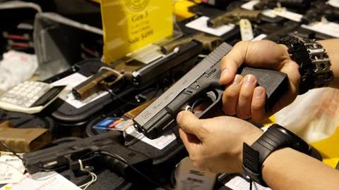 Si la ley hubiera entrado en rigor, se hubieran prohibido cargadores con más de 10 balas.