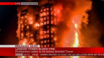 El incendio en una torre de viviendas del centro de Londres.