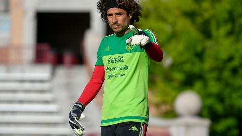 Memo Ochoa terminó su contrato con el Granada