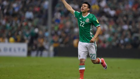 Hirving Lozano iría dos años a préstamo con el PSV Eindhoven