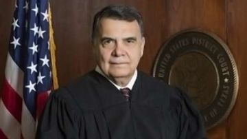 El juez Orlando Garcíam que preside el distrito occidental de Texas, aún debe presidir el juicio sobre la SB54 de Texas.