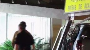 La pupusería Brisas De Acajutla quedó en ruinas.