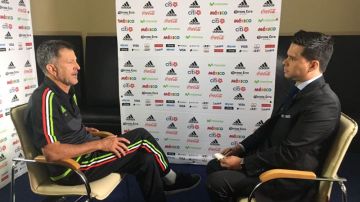 Osorio en entrevista con Luis Carlos Vélez de Telemundo.