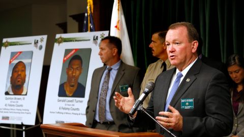 El Sheriff Jim McDonnell durante una conferencia de prensa. (Aurelia Ventura/ La Opinion)