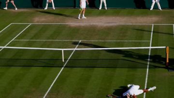 El mal estado de las canchas en Wimbledon desata la polémica