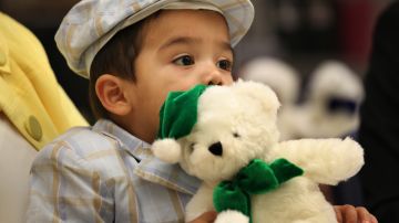 En 2010, Anthony fue uno de los 130 niños de crianza que fueron adoptados durante el Día Nacional de Adopción en Monterey Park.