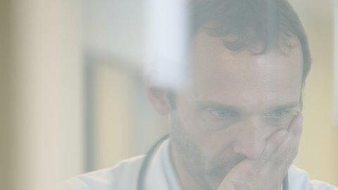 Los médicos se enfrentan a dilemas muy difíciles.