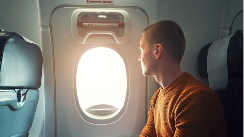 Un pasajero que viajaba en primera clase rumbo a Pekín intento hacerlo