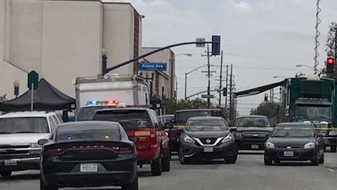 Policía en Azusa.