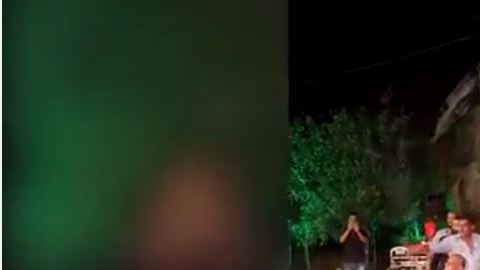 Novio dispara pistola