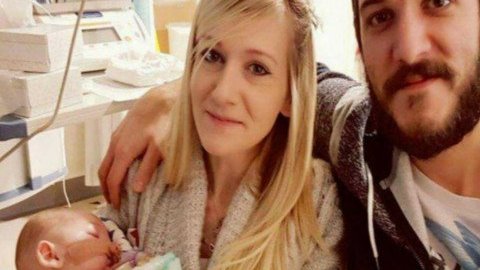Charlie Gard tiene una enfermedad genética rara que sólo padecen 17 niños en todo el mundo.