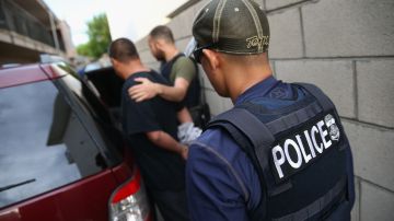 Organizaciones pro inmigrantes instan a crear programas de acción ante redadas de ICE