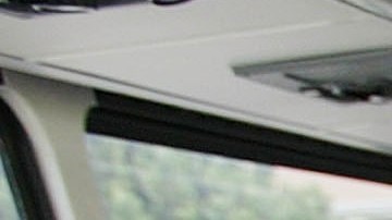 La mayoría de los viajeros se van a otras partes de California, así como a Arizona, Texas, Ohio y la Florida.