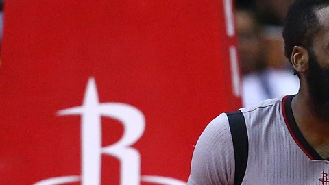 James Harden renovó por seis años con Rockets a cambio de 228 millones de dólares