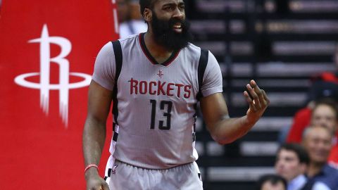 James Harden renovó por seis años con Rockets a cambio de 228 millones de dólares