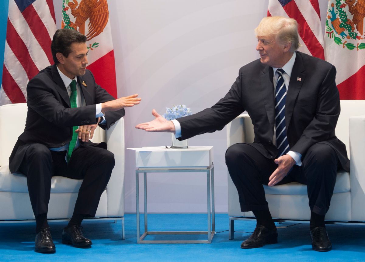 Enrique Peña Nieto se reúne con su homólogo Donald Trump.
