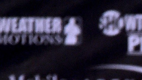 McGregor y Mayweather arrancaron la gira de promoción en LA.