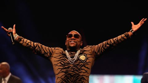 Floyd Mayweather anunció su regreso al cuadrilátero después de los 40 años