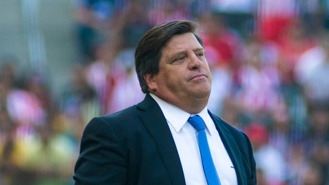 Miguel Herrera, técnico del América