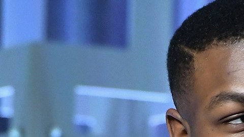 El actor de "Star Wars" critica la poca diversidad racial de "Game of Thrones"