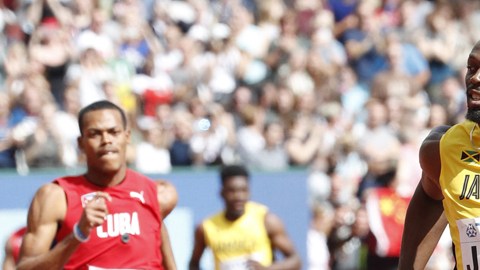 Usain Bolt se despide este sábado en los 4x100