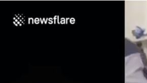 Empleados toman agua del retrete