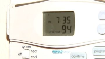 Se recomienda ajustar el termostato de aire acondicionado a 78°.