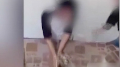 El video fue grabado por la mamá