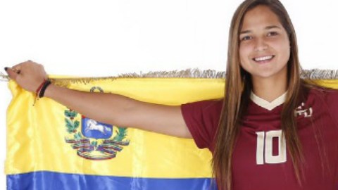La venezolana Deyna Castellanos es una jugadora de elite.