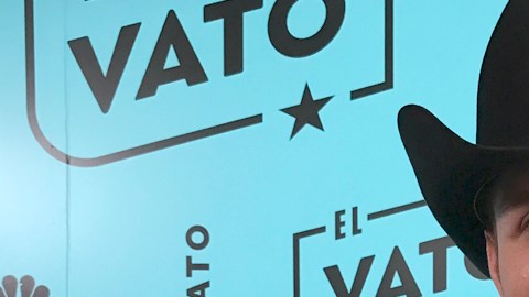 El Dasa es El Vato en serie del canal Universo
