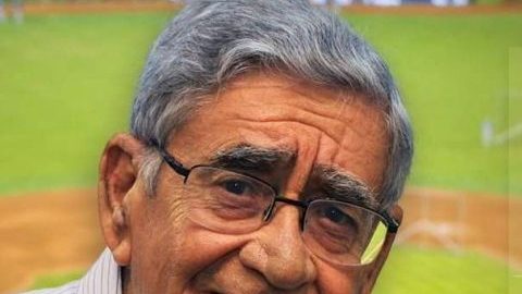 Los Marlins de Miami rindieron honores al legendario Felo Ramírez, su cronista en español, con esta imagen. El narrador cubano falleció el lunes a los 94 años.