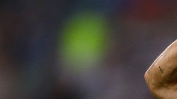 Marco Fabián tiene un problema en la espalda baja