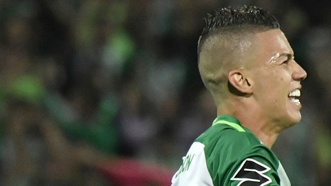 El mediocampista colombiano Mateus Uribe es el nuevo refuerzo del América