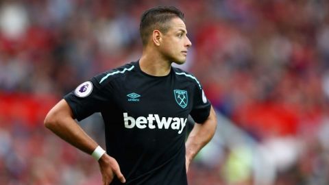 Chicharito quiere más minutos con el West Ham United.